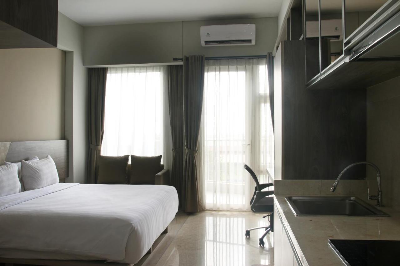 Graha Makara Suite Hotel & Residence Cikarang Exterior foto
