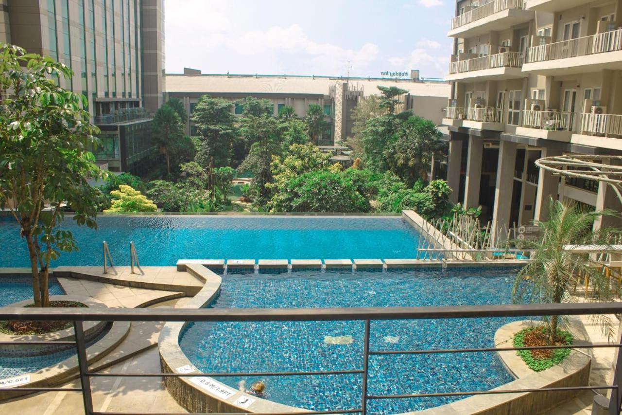 Graha Makara Suite Hotel & Residence Cikarang Exterior foto